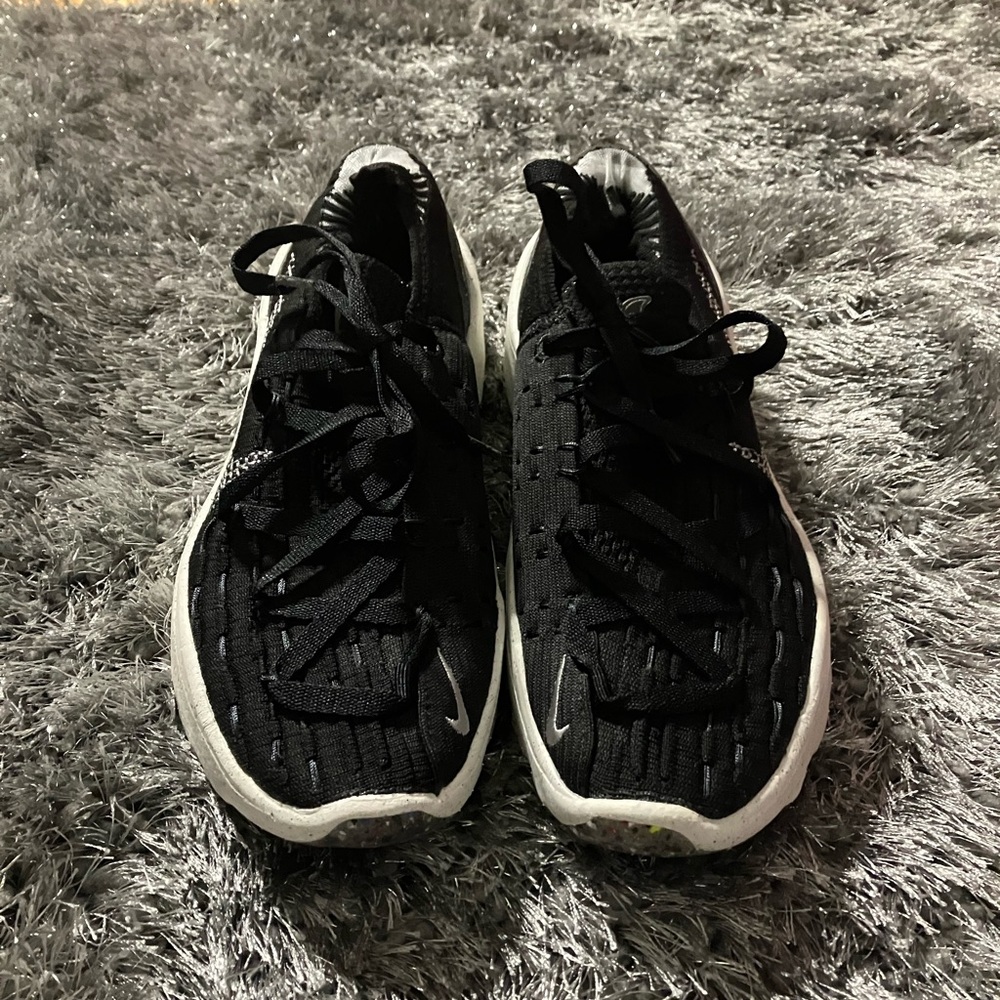 Nike Space Hippie 04